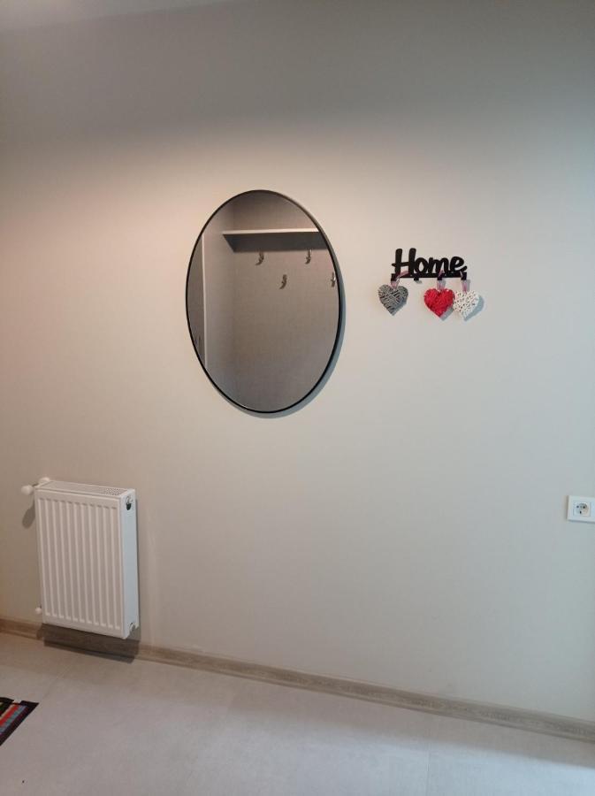 Izo'S Home Kutaisi Bagian luar foto